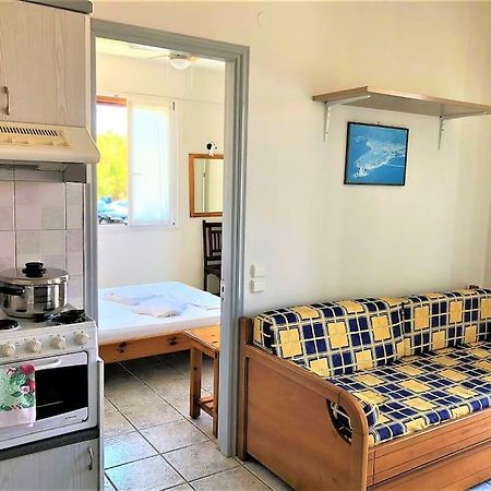 Mythos Suites-Apollo Apartment 메토니 외부 사진
